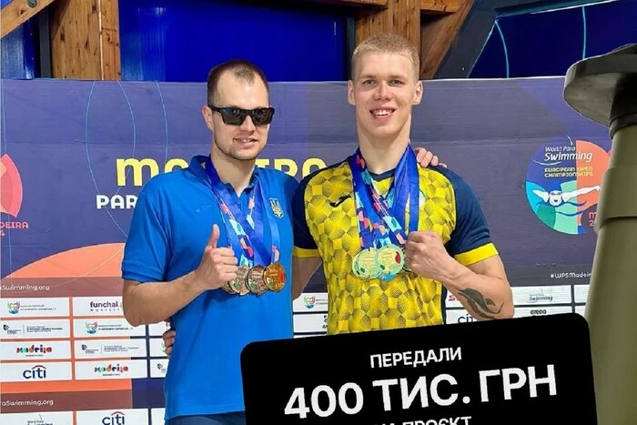 Two Paralympians from Donetsk - benefactors
