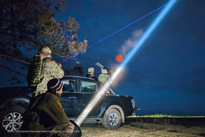 Ukrainę zaatakowało 107 «Shahedów»: są trafienia