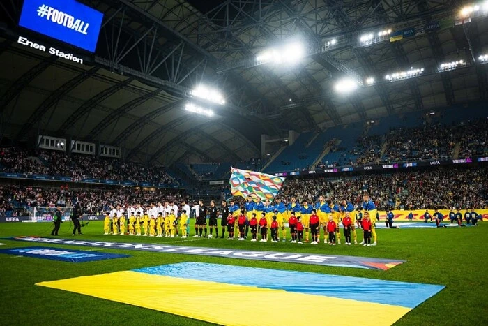 Футболисты сборной Украины во время уикенда