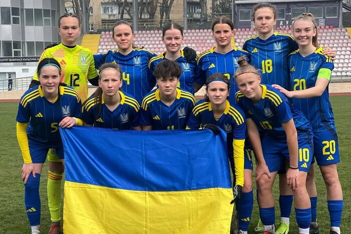 Image of the Ukrainian women's youth football team