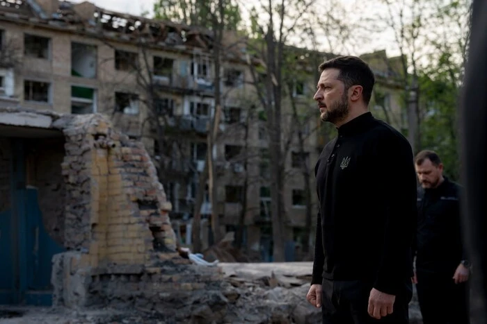 Russia is trying to deceive the USA with war