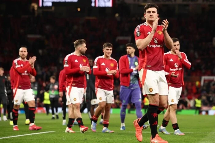Football team Manchester United in the match