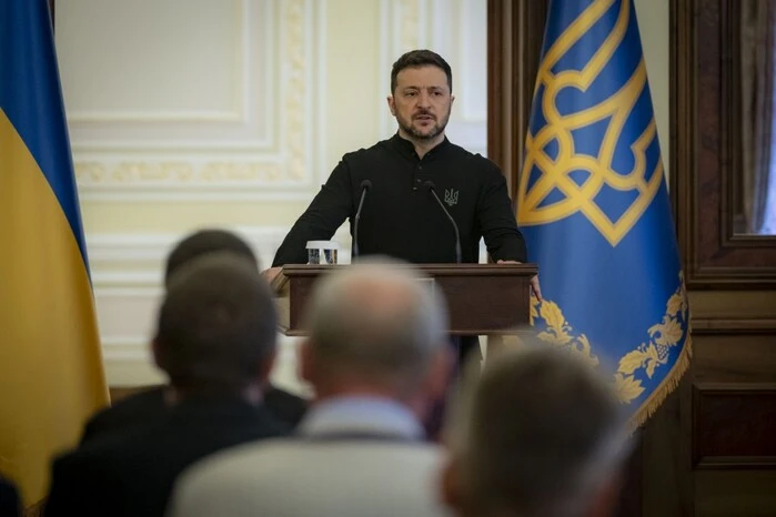 Зеленський і Путін на переговорах