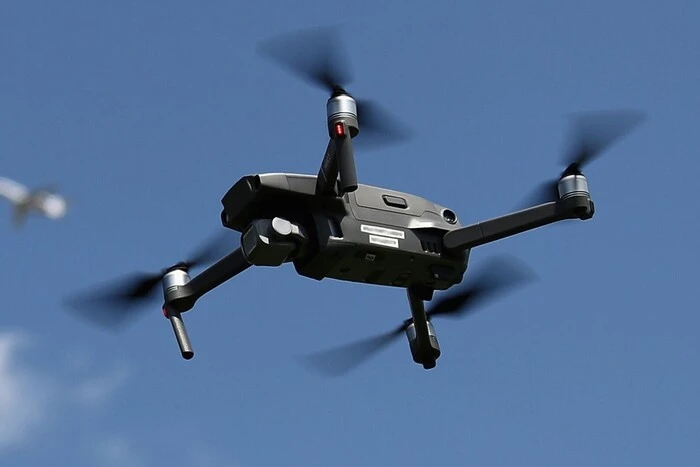 RF na okupowanych terenach uczy dzieci latać dronami – ISW