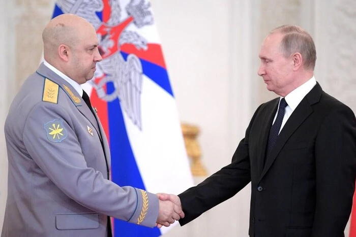Российское атомное оружие угрожает Украине