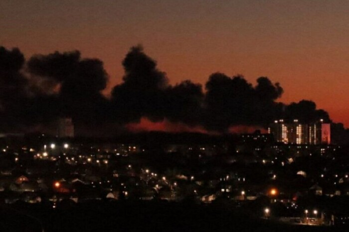 Explosionen in Kiew und Beschuss der Region Charkiw: Das Wichtigste der Nacht