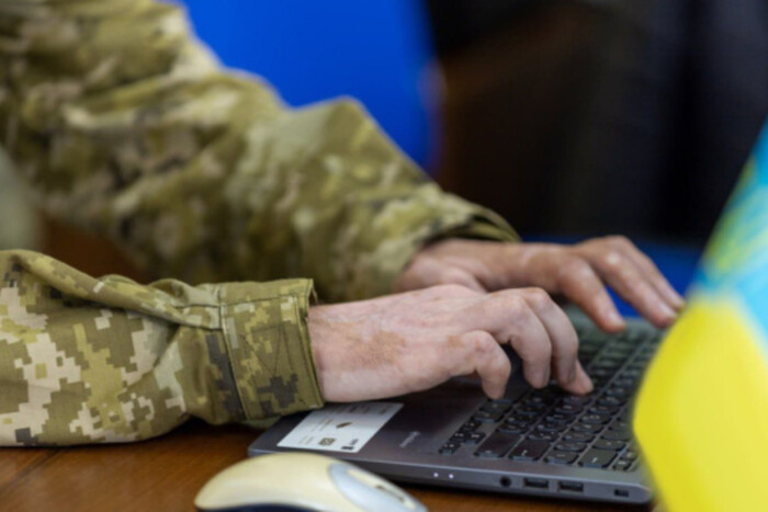 Beschäftigung von Veteranen im öffentlichen Dienst: In der Ukraine wurde das Projekt e-Jobkarte gestartet