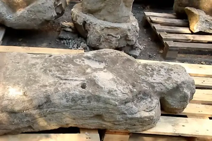 Na Ukrainie Spadkobiercy pochowali unikalny artefakt