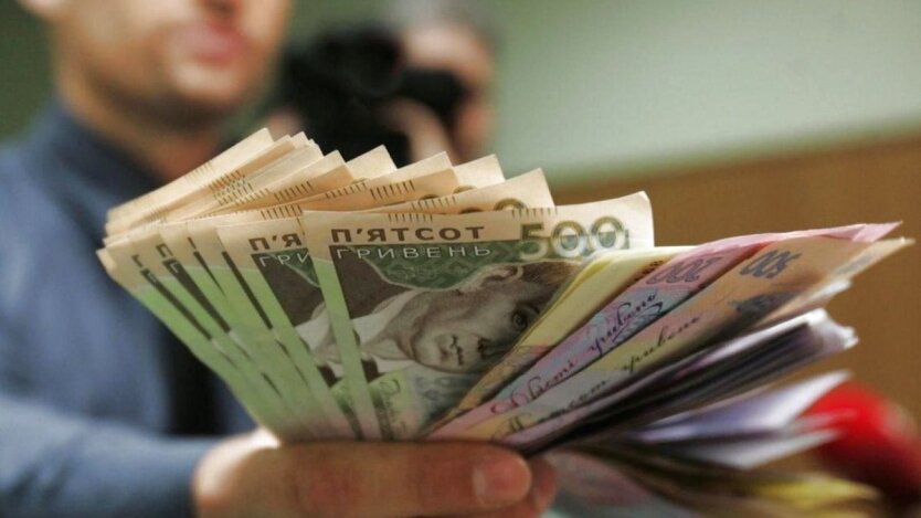 Contribution of 1760 hryvnias: the Pension Fund of Ukraine revealed how to affect the pension