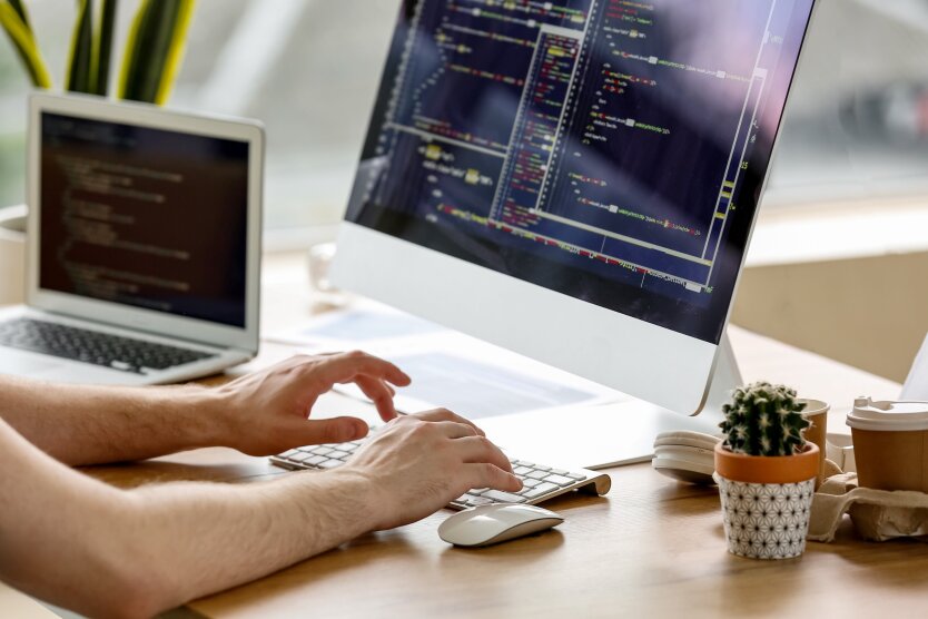 Ukrainian IT specialists receive record salaries