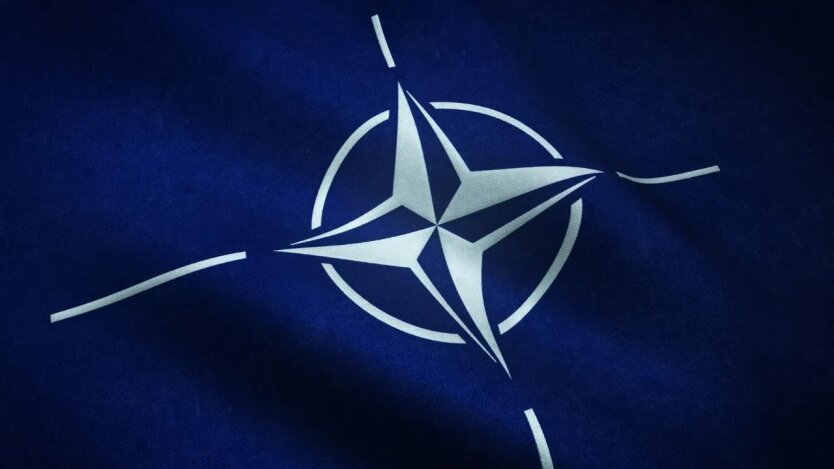 At NATO summit, they will 'forget' about Ukraine in favor of Trump, - Politico