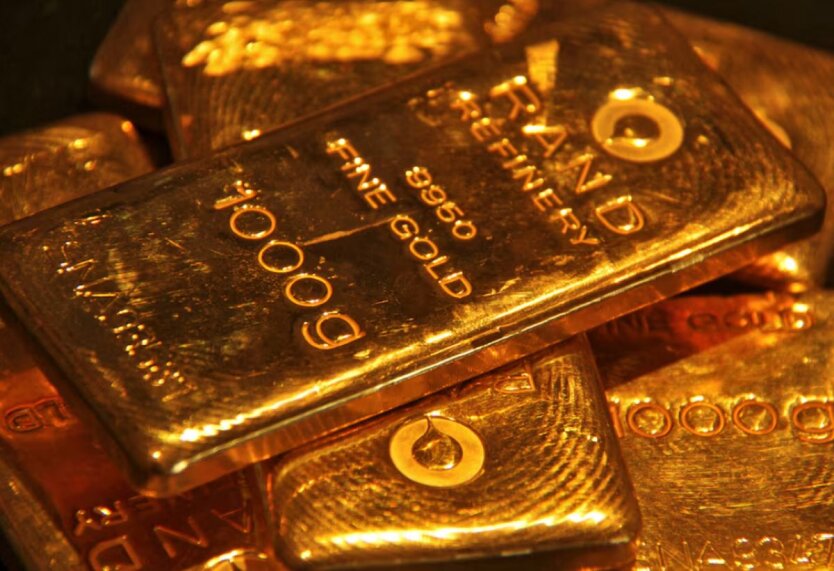 Gold Loses Ground After Softening US Trade Rhetoric