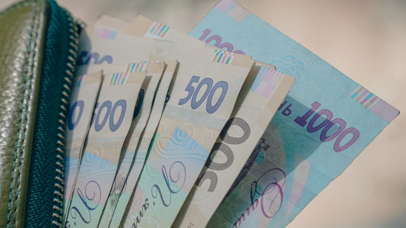Виплати військовим — скільки отримуватимуть захисники з 1 серпня
