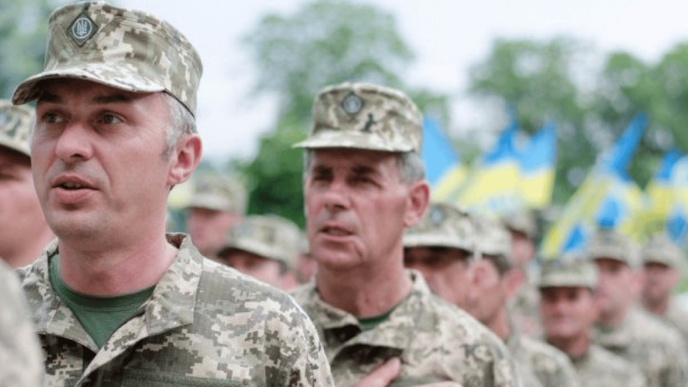 How many military retirees of conscription age do not serve - figures