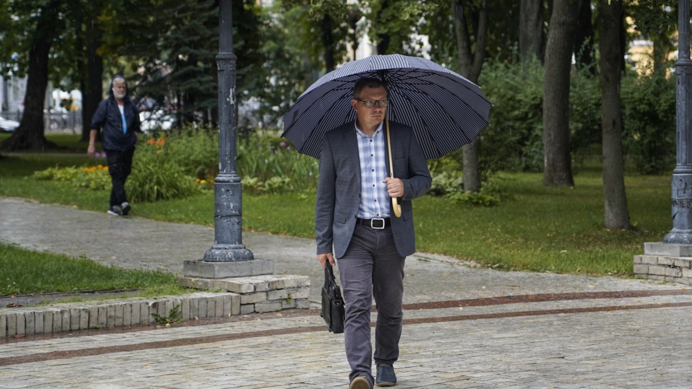Циклон принесе дощі та спеку — прогноз погоди на вихідні