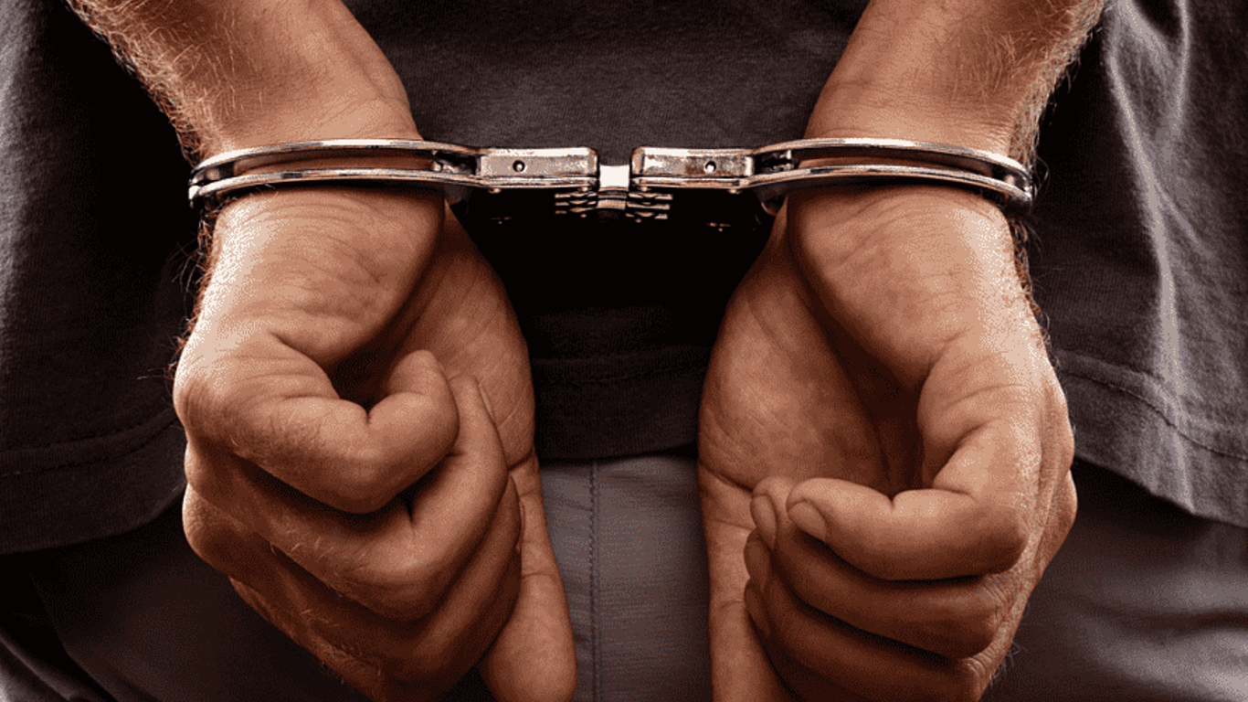In Charkiw hat ein junger Mann die Polizei angegriffen – was hat das mit dem TCK zu tun
