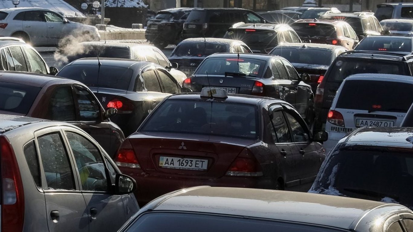 До Молдови сьогодні не виїхати — ситуація на дорогах Одещини